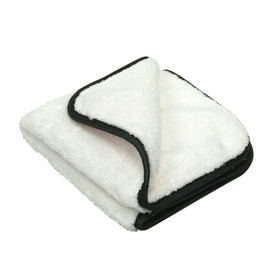 Maxshine white coral velvet microfibre towel with black silk edge